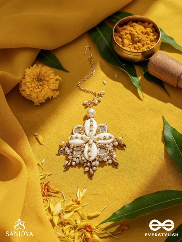 Jalkam- The Shell Cluster- Mirrors, Shells And Beads Hand Embroidered Maangtika