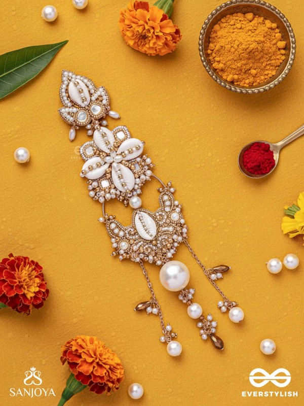 Grathan - The Delicate Intricacy - Mirrors, Shells, Beads And Pearls Hand Embroidered Hair Accessory