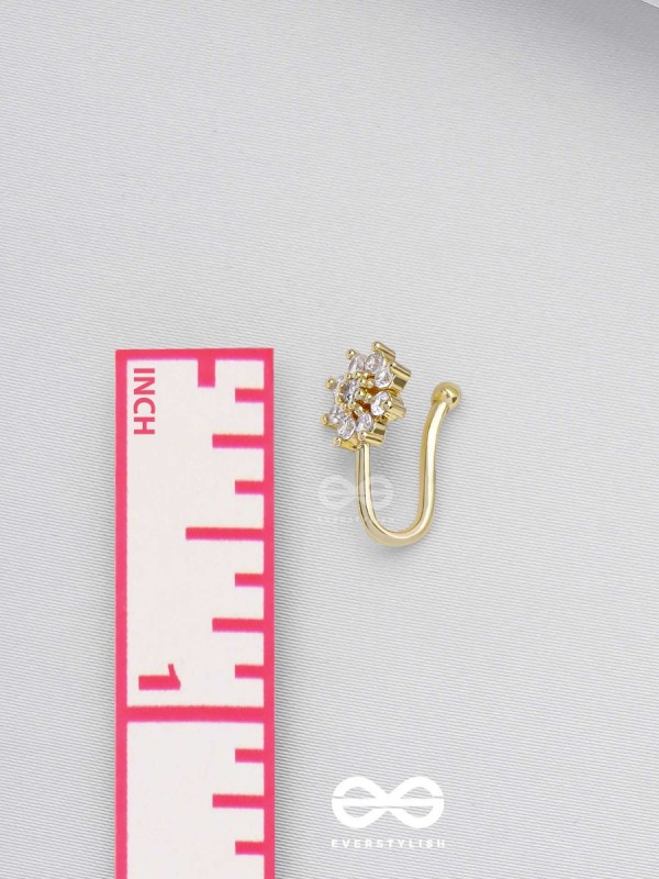 The Gorgeous Bloom - Golden Cubic Zirconia  NoseRing (NON-PIERCING)