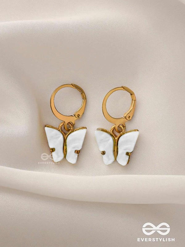 Take The Sky Like A Butterfly - Cute Golden Dangler Earrings (White)