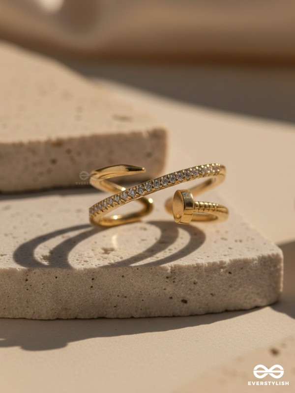 The Medusa'S Crown - Cubic Zirconia Golden Ring (Adjustable)