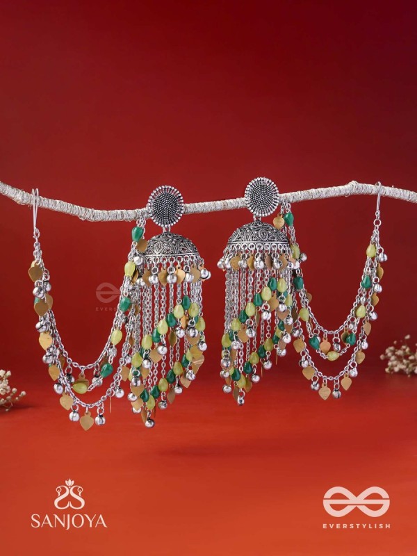 Girayah - Souvenirs Of The Nature - Beads And Glass Drops Hand Embroidered Oxidised Chain Earrings