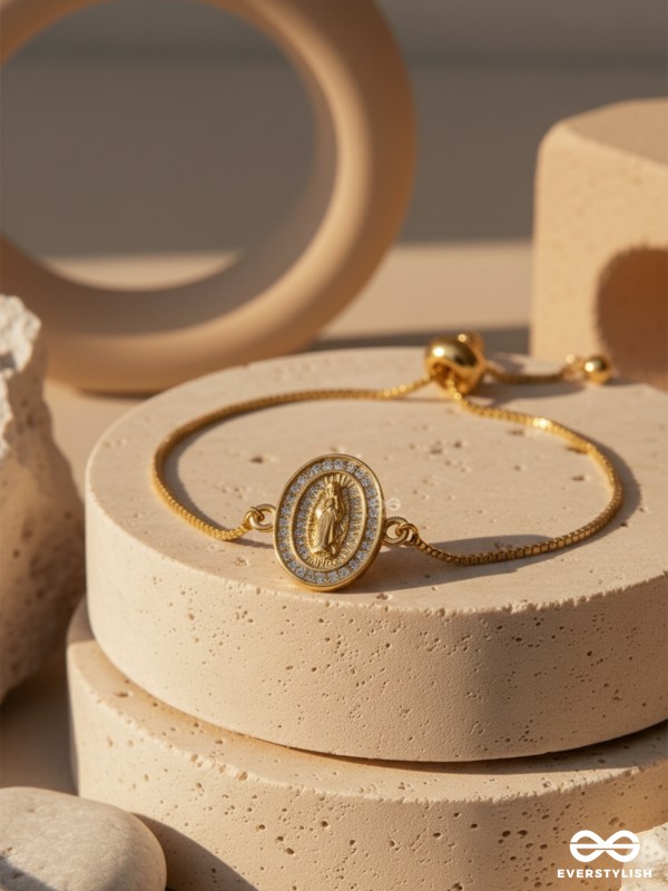 HOLY UTOPIA - 18K GOLD PLATED ANTI-TARNISH BRACELET WITH CUBIC ZICRONIA STONES ENGRAVED WITH JESUS CHRIST