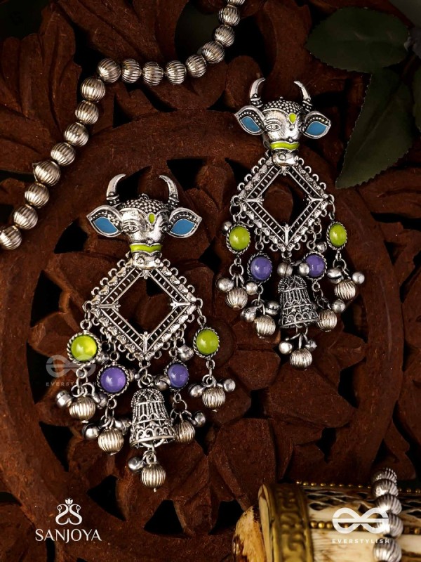 NANDI MANIKARNA- NANDI STONE EARRINGS-OXIDIZED EARRINGS FEATURING A BULL FACE, ADORNED WITH STONES AND GHUNGHROOS