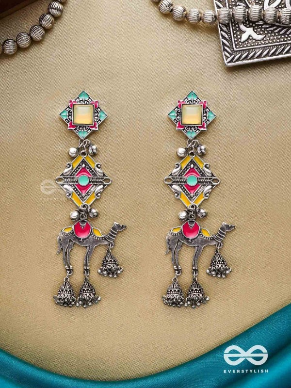 Camel's Charm- Three- Layered oxidized earrings