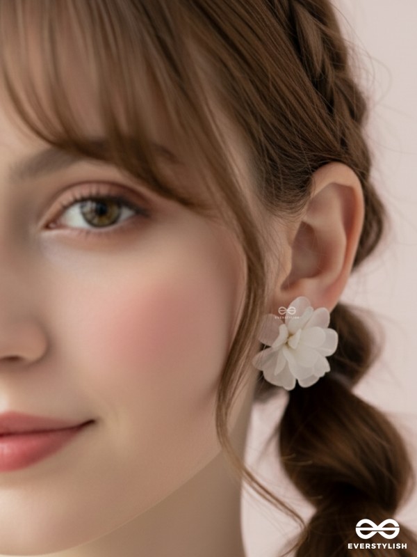  Spring fling - White floral studs 