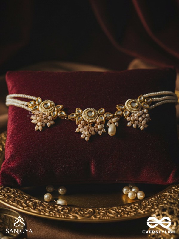 KANAKA MRIDULA – GOLDEN GRACE A BEAUTIFUL KUNDAN NECKLACE WITH FLORAL DESIGNS AND PEARLS