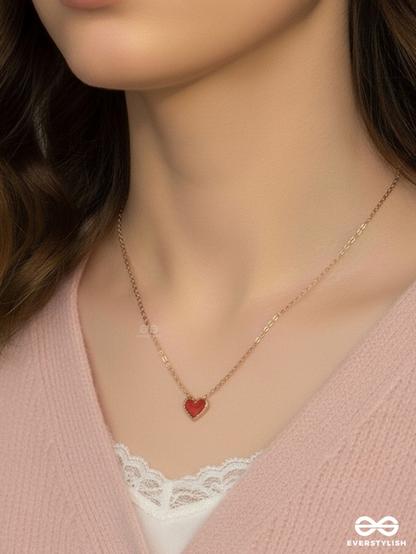 ENAMOURED HEART - STAINLESS STEEL ANTI-TARNISH RED HEART NECKPIECE