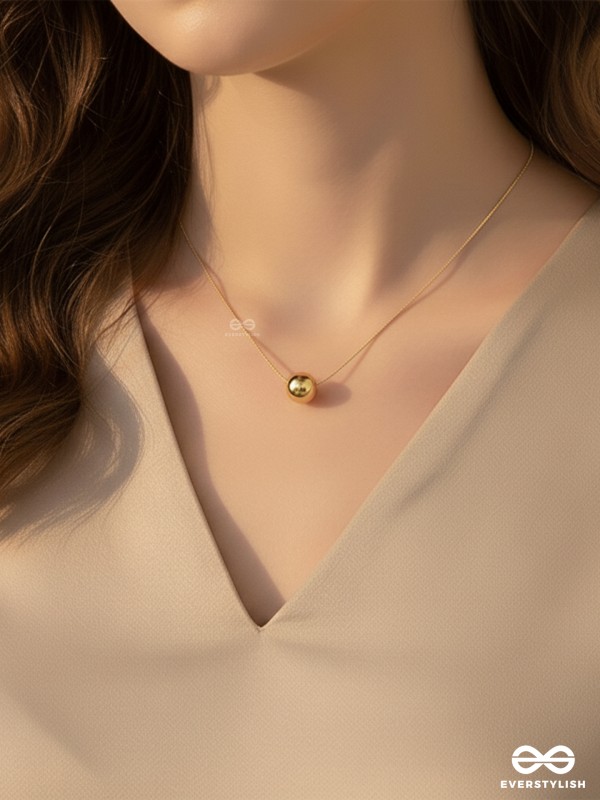 LUSTURE ORB - GOLDEN STAINLESS STEEL ANTI-TARNISH NECKPIECE