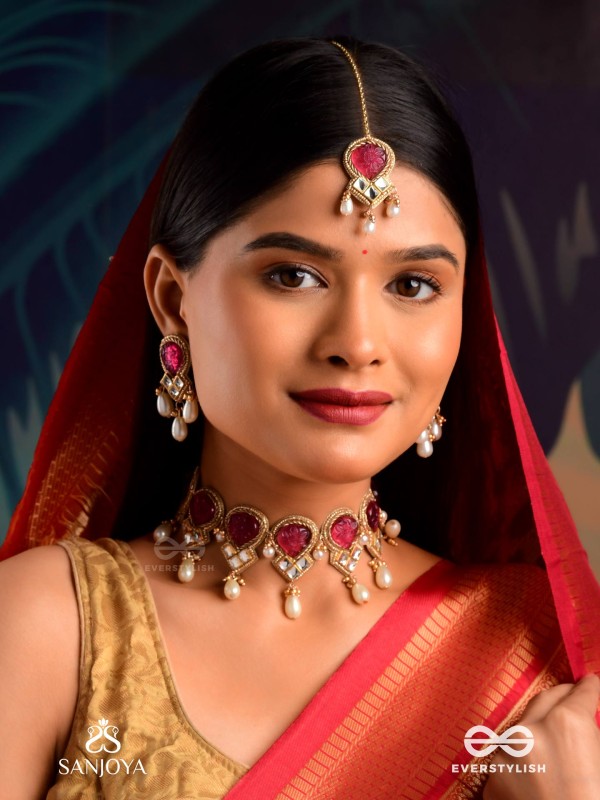 PREMABANDHANAM - BOND OF LOVE - CUTDANA AND PEARLS COMPLETE WITH MIRROR WORK MAANG TIKA