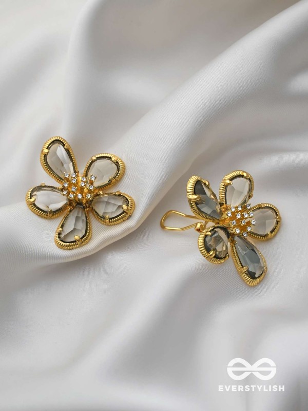 CRYSTAL GLOW - GLASS EARRINGS INLAID WITH CUBIC ZICRONIA STONES