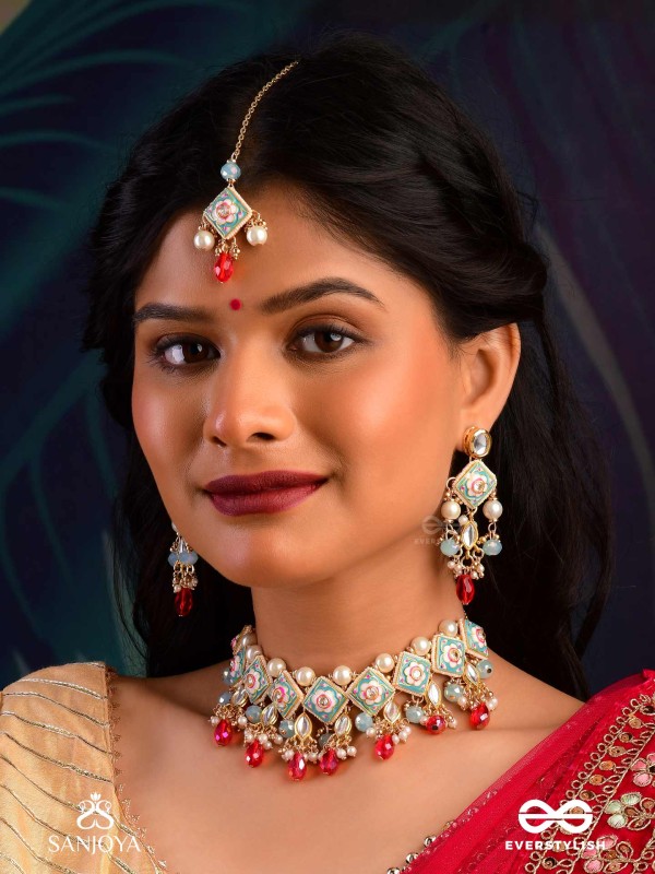 ANUPAMA - INCOMPARABLE BEAUTY - STATEMENT ENAMELLED KUNDAN MAANGTIKA WITH DAZZLING PEARLS, BEADS AND GEMS