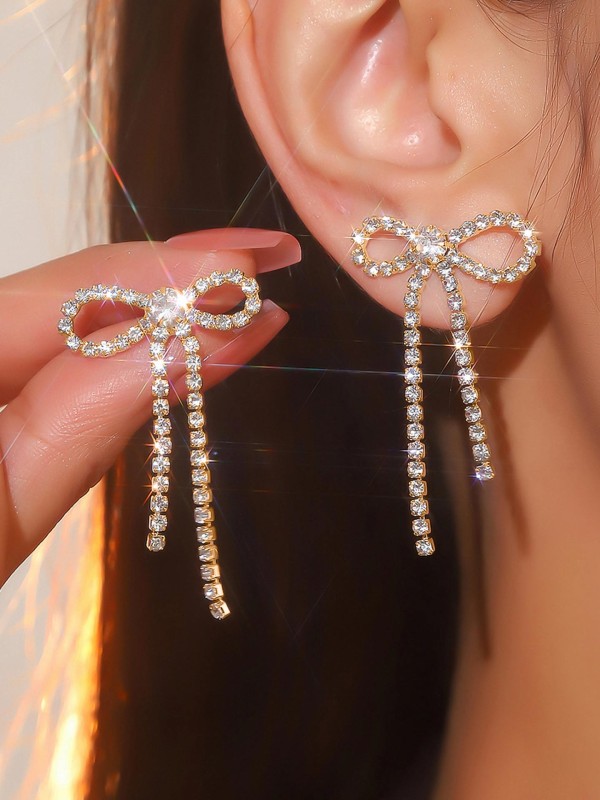 GOLDEN GLIMMER BOW -  GRACEFUL AND SPARKLING BOW EARRINGS