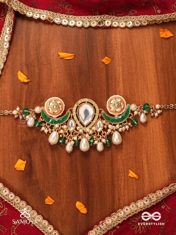 SOMALEKHA - MOON’S TRACE- MODERN YET TRADITIONAL KUNDAN NECKPIECE WITH LUSTROUS PEARLS AND BEADS