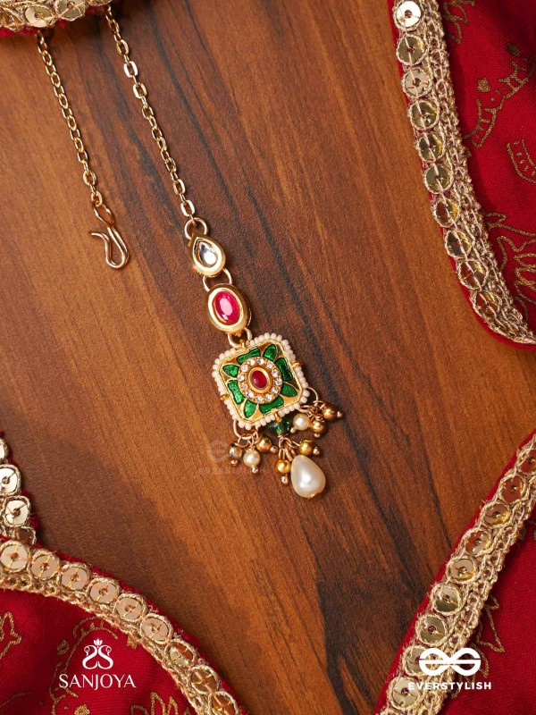 VANDEVI - GODDESS OF THE FOREST-  GRACEFUL KUNDAN MAANGTIKA WITH BEADS, DAINTY CHAINS AND PEARL DROPS