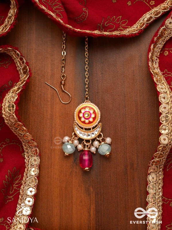 ROCHITA - BLOSSOMED TIP - ENAMELED FLORAL MAANGTIKA WITH CRESCENT AND MULTICOLORED BEADS