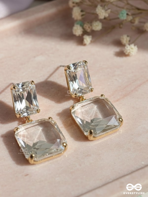 GOLDEN ICE - LUXURIOUS CLEAR STONE EARRINGS