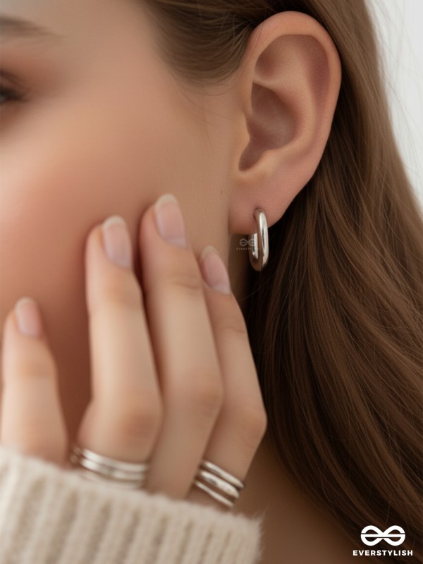GLINT HOOPS-  MINIMALISTIC SILVER HOOPS