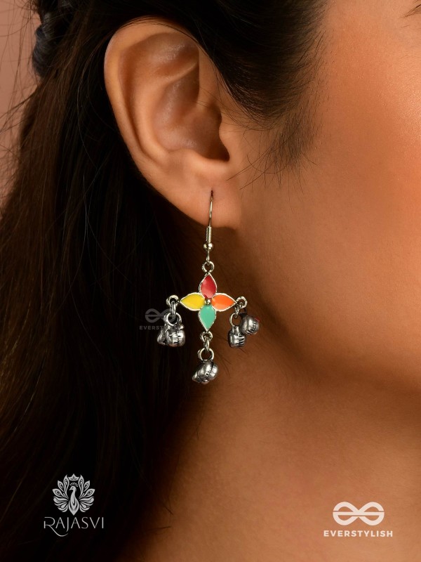 CARNIVAL BLOOM – MULTICOLOR FLORAL EARRINGS 