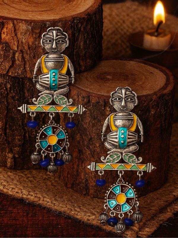 VILLAGE WHIRL - TRIBAL OXIDISED EARRING