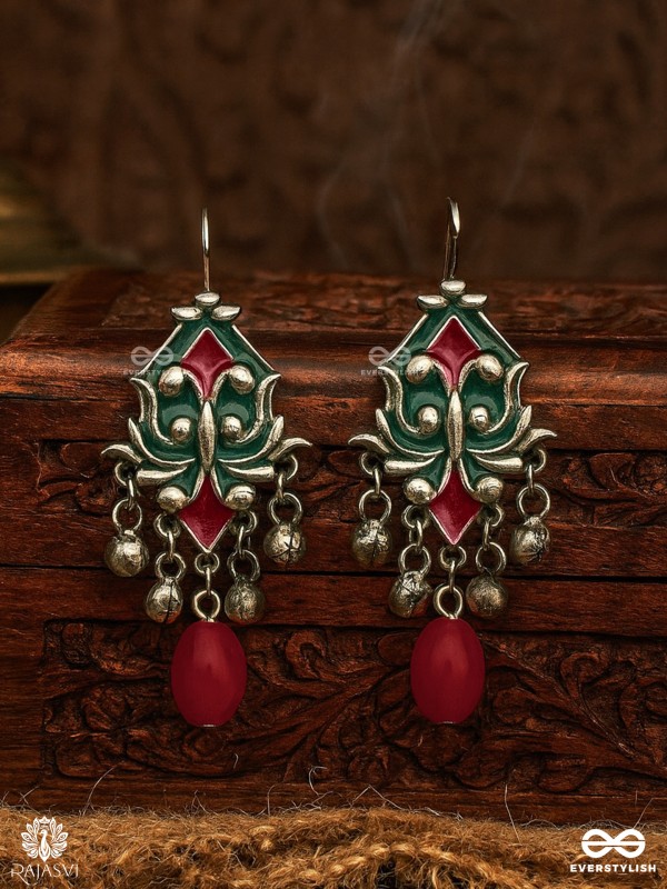 RHYTHMIC ROOTS – OXIDISED ENAMEL EARRINGS WITH GHUNGROOS