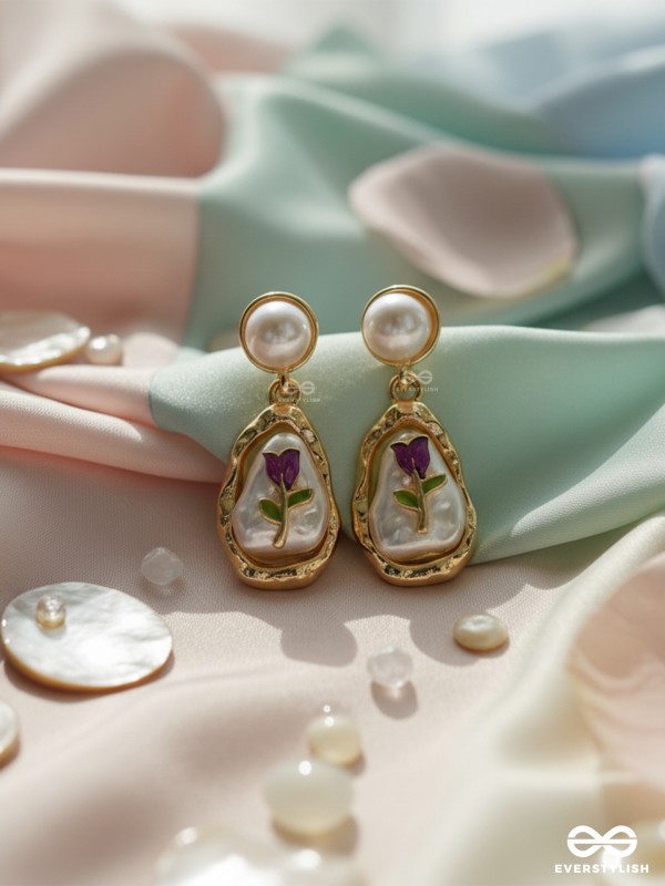 THE GOLDEN VINE – ORGANIC PEARL DROPS WITH ENGRAVED BOTANICAL DETAILS