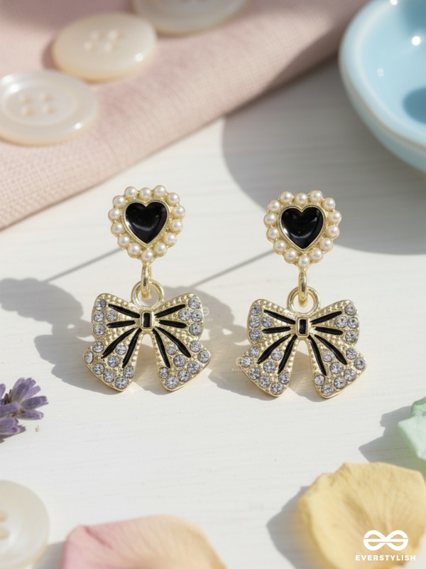 THE BOWCODE – BLACK AND GOLD HEART DROPS FOR THE TRENDCORE GIRL