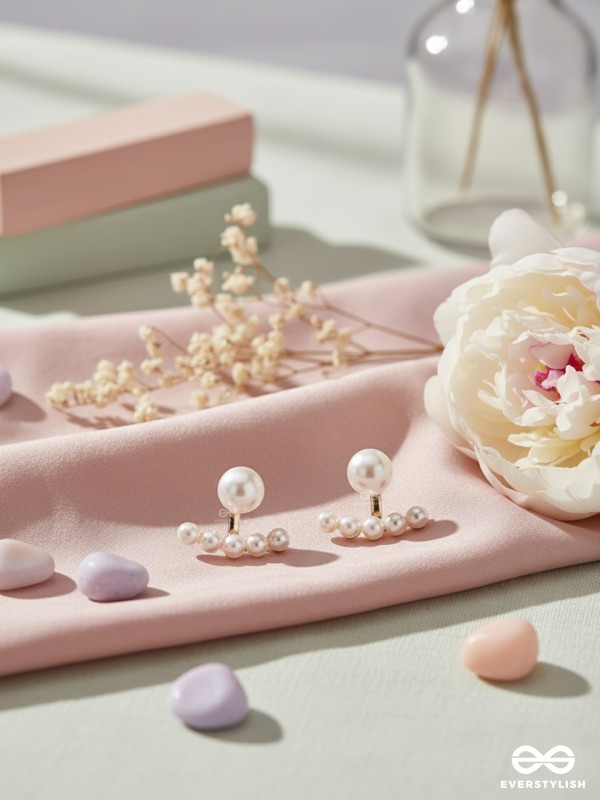 PEARL DOTS - MINIMAL PEARL EAR JACKET