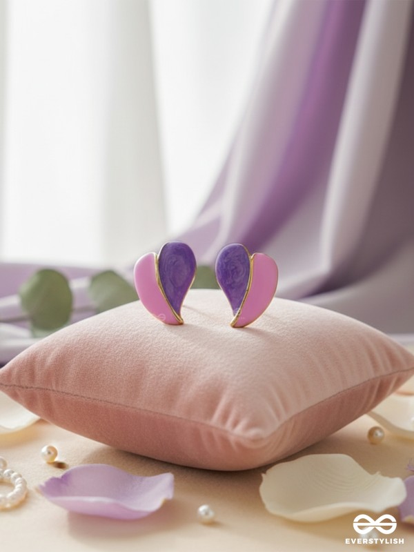 HONEY HEART – LILAC HEART STUDS WITH GOLD TOUCH