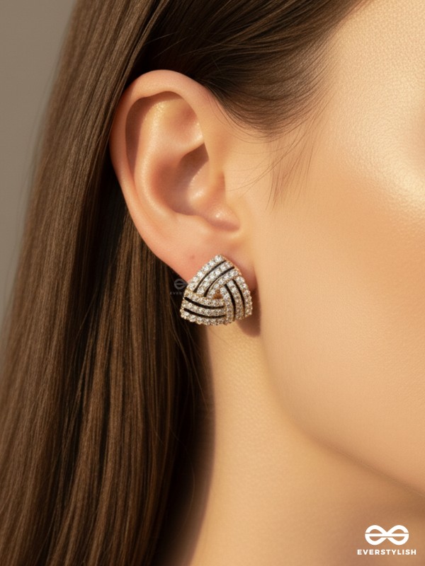 NIGHT GLIMMER – STUDDED TRIANGLE WITH BLACK ACCENTS