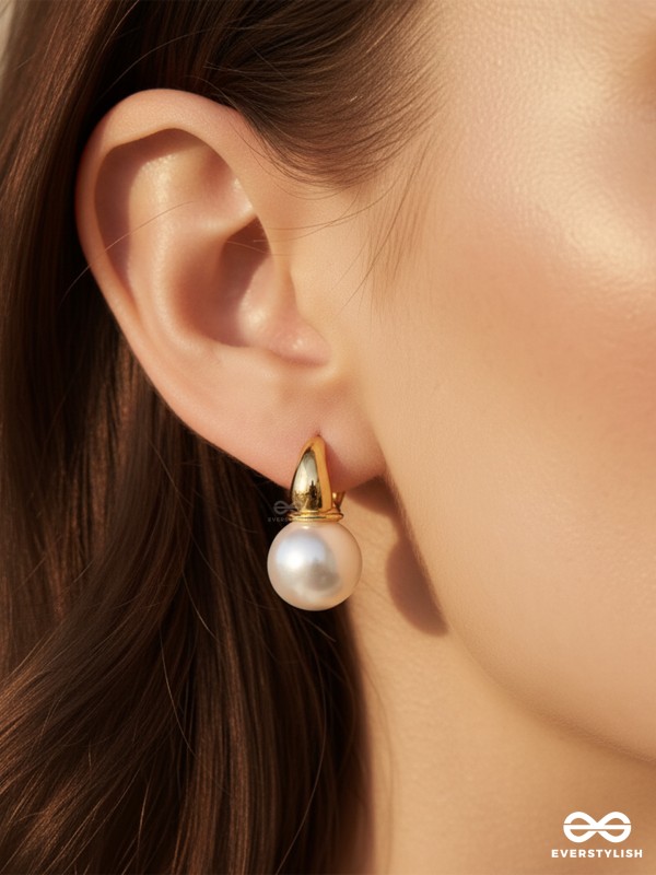 BUBBLE DROP – GLOSSY PEARL IN GOLDEN GRIP