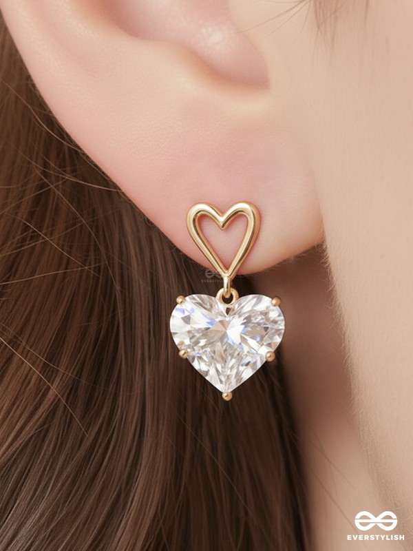 HEARTLET – DAINTY TRANSPARENT GEM HEART DROPS