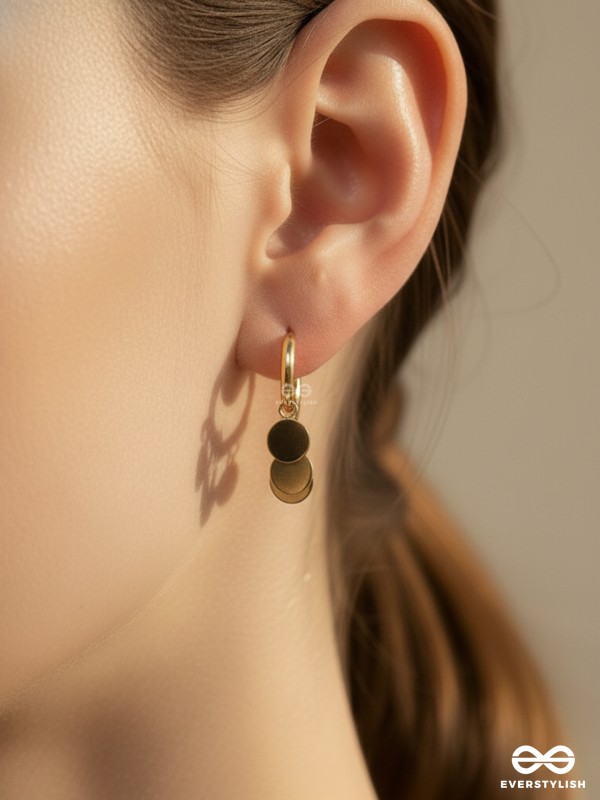 TWIRL TOKENS – PLAYFUL GOLDEN MINI HOOPS