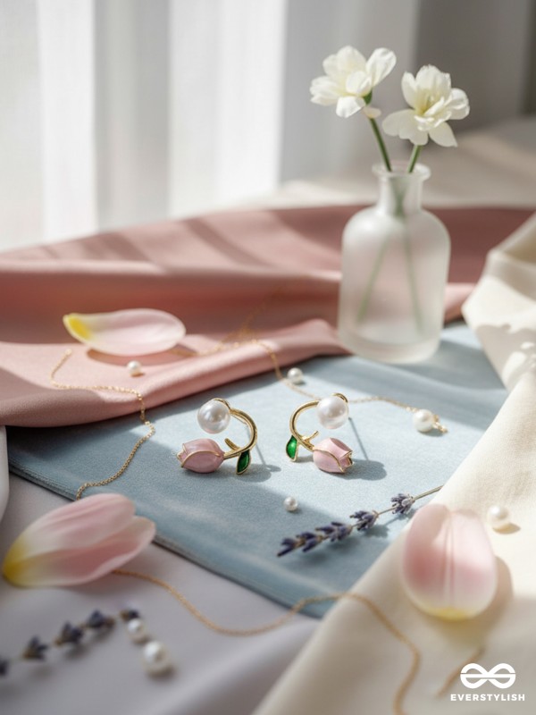 PINK BUDLET – SOFT FLORAL PEARL STUDS