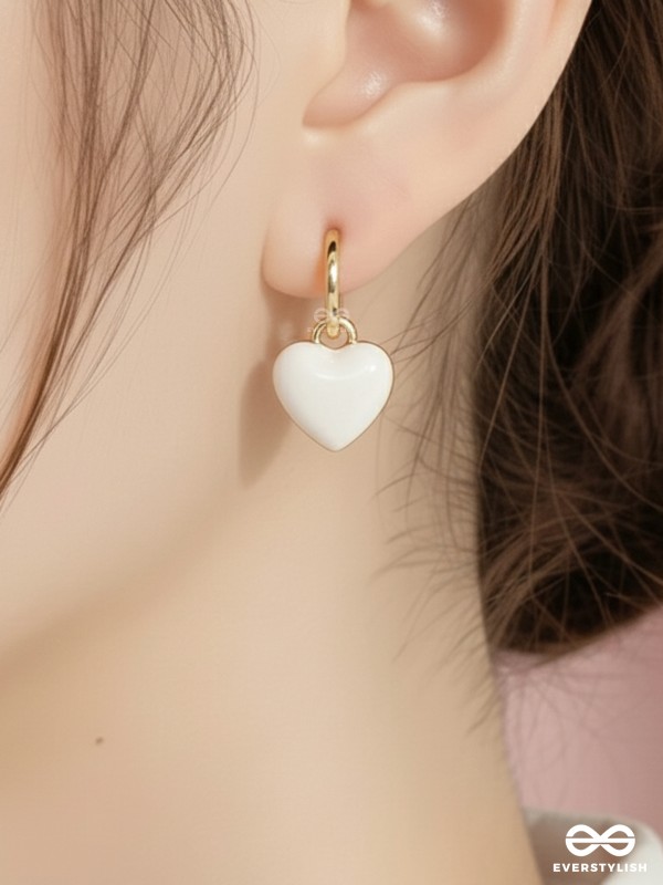 MILK HEART – SOFT MATTE HEART HOOP DANGLER