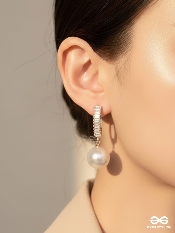 CRYSTAL DRIP – BAGUETTE PEARL DROP EARRINGS