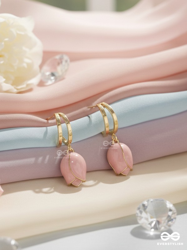 ROSELET – MINIMAL FLORAL DROP EARRINGS