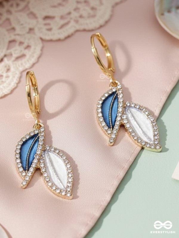 BLUE BREEZE – CHIC LEAF DANGLER