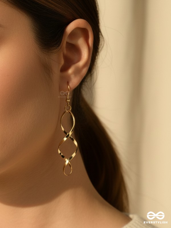 INFINITY DRIFT – FLUID SCULPTURAL DROP EARRINGS