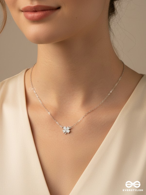 DRIFTWING – DELICATE DRAGONFLY CHARM NECKLACE