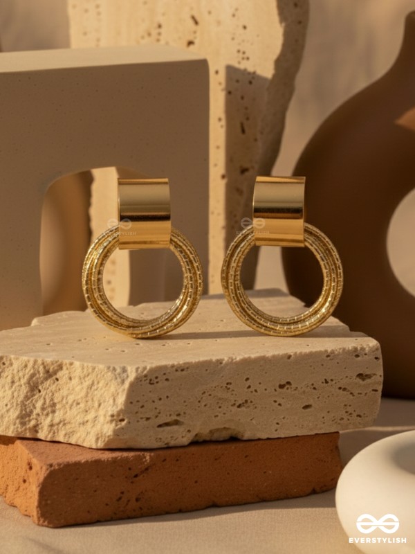 LUMI HALO – SOFT SPRAKLE RIPPLE EARRINGS