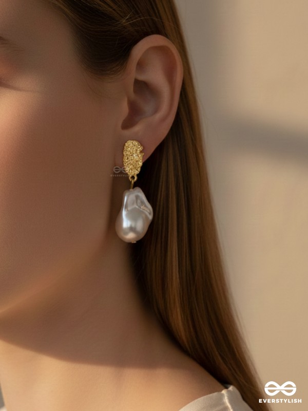 PEARL PETAL – SOFT PEARL EARRINGS