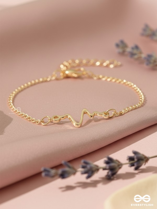 The Elegant Casual Heartbeat Bracelet- Golden