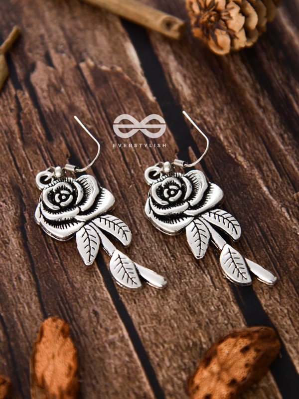 The Beauteous Flowers - Tiny Trinket Earrings