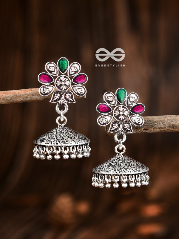 The Enamelled Floral Artwork (Ruby Emerald) - The Embellished Oxidised Collection