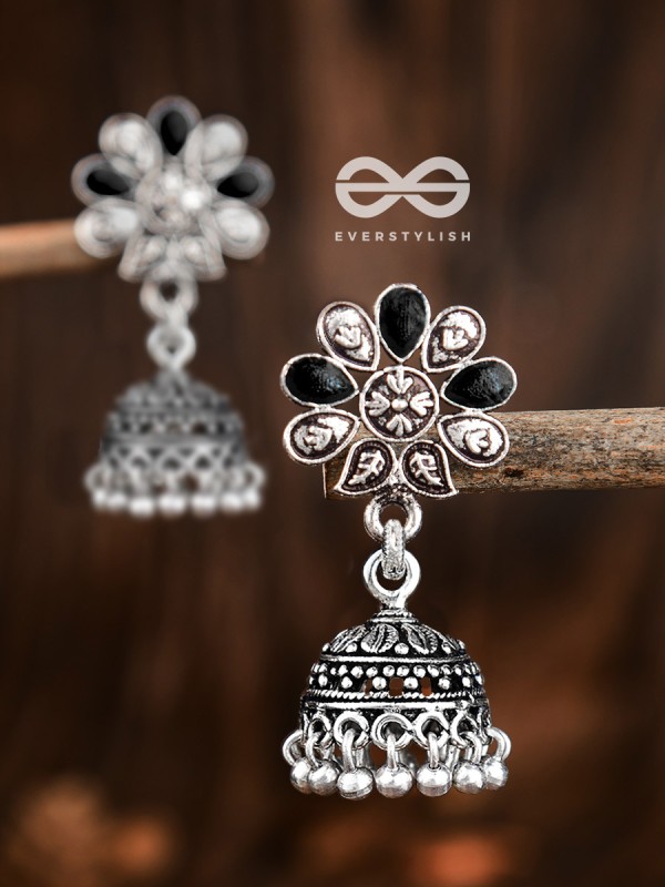 The Enamelled Floral Artwork (Onyx Black) - The Embellished Oxidised Collection