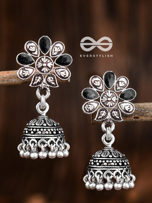 The Enamelled Floral Artwork (Onyx Black) - The Embellished Oxidised Collection