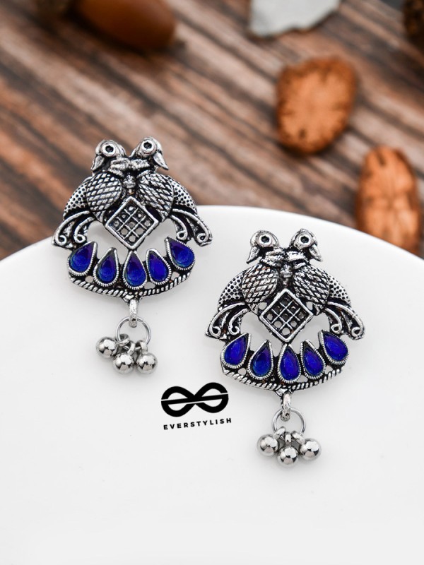 A Vintage Artwork - Sapphire Blue - The Embellished Oxidised Collection