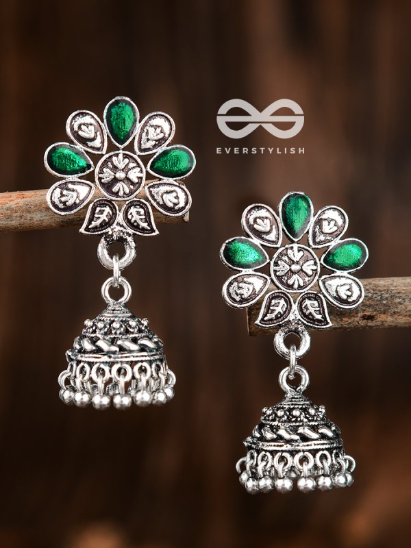 The Enamelled Floral Artwork (Emerald Green) - The Embellished Oxidised Collection