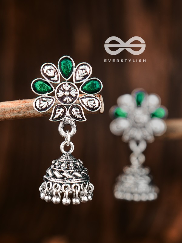 The Enamelled Floral Artwork (Emerald Green) - The Embellished Oxidised Collection